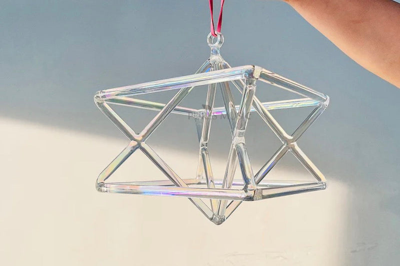 Cos’è la Cristalloterapia con Piramide Sonora?