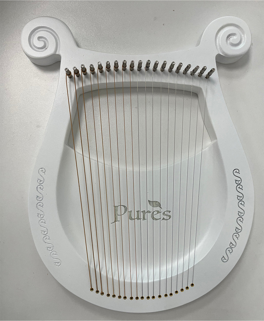 Pures エンジェル ライアー – 19弦 古代 小型 ケルト ハープ | Pures