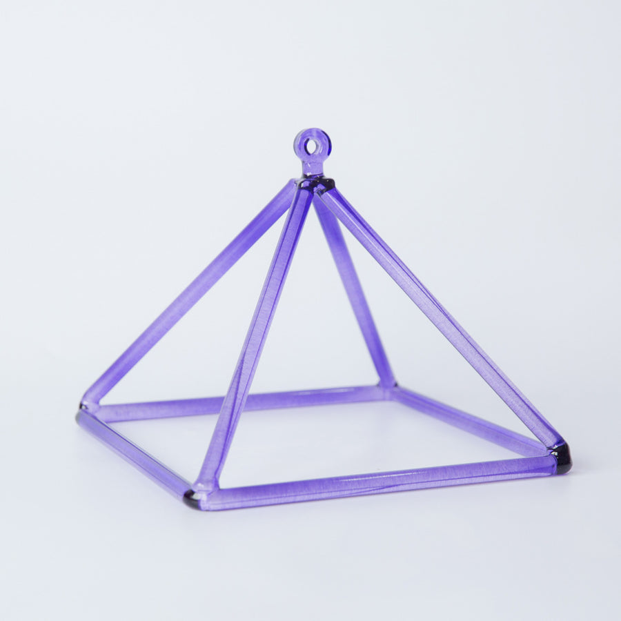 Buy Crystal Singing Pyramid – 50+ Styles & Designs | Pures Music™